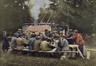 村の労働者の食堂 作： European Photographer